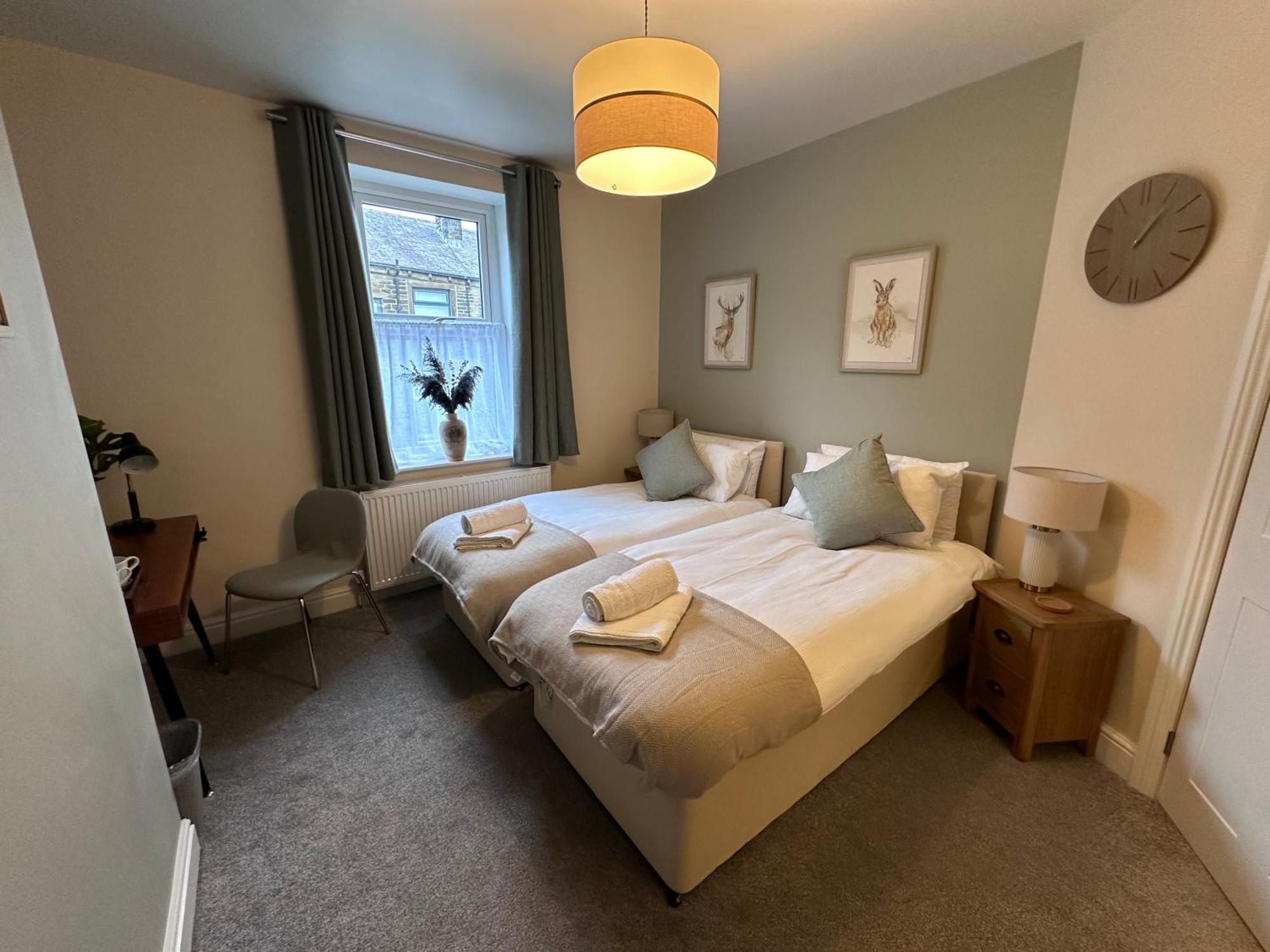 Prince St Cottage - Haworth - Sleeps 4 Eksteriør billede